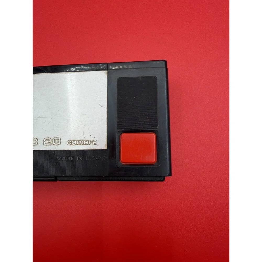 Vintage Kodak Pocket Instamatic 20 Camera USA For Parts Untested.
